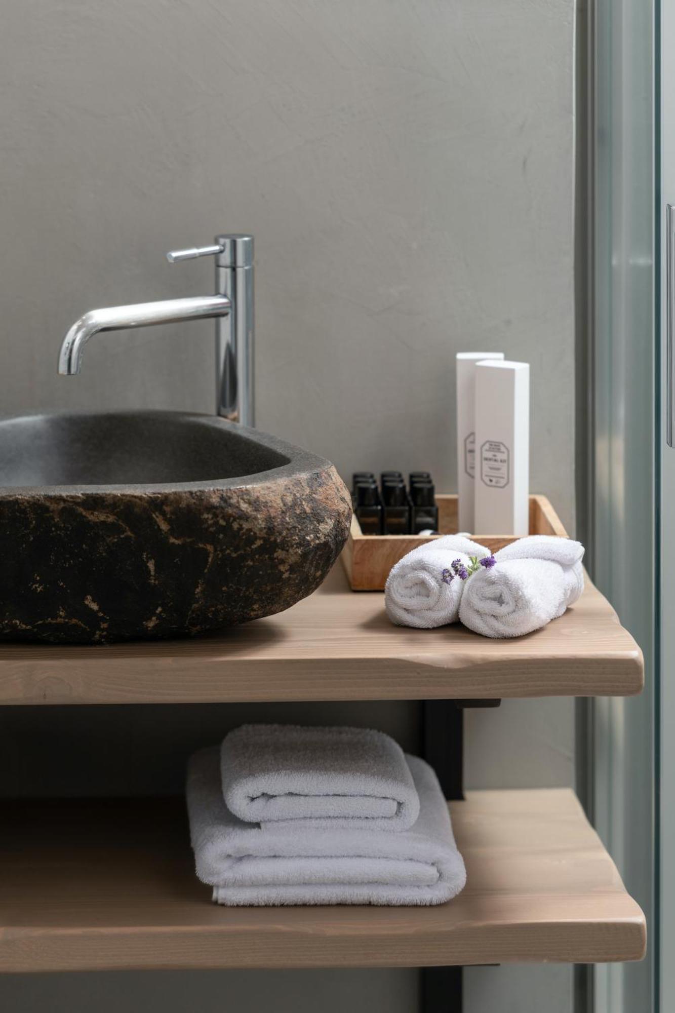 Evora Luxury Suites Mega Chorio Zewnętrze zdjęcie
