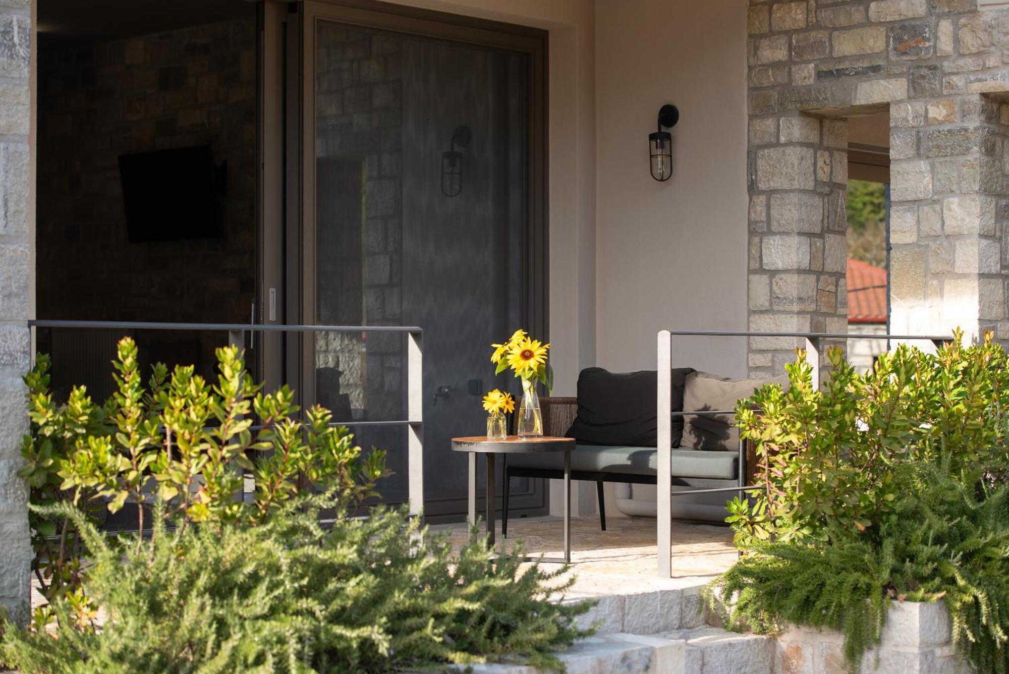 Evora Luxury Suites Mega Chorio Zewnętrze zdjęcie